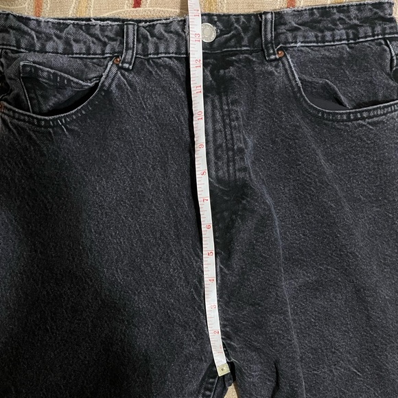 Zara Black Denim Dad Jean - Picture 5 of 5